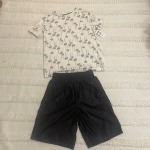 Athletic works shorts black & Old Navy short sleeve top nwts boys size L 10 12